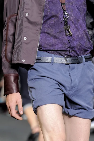 Look 34